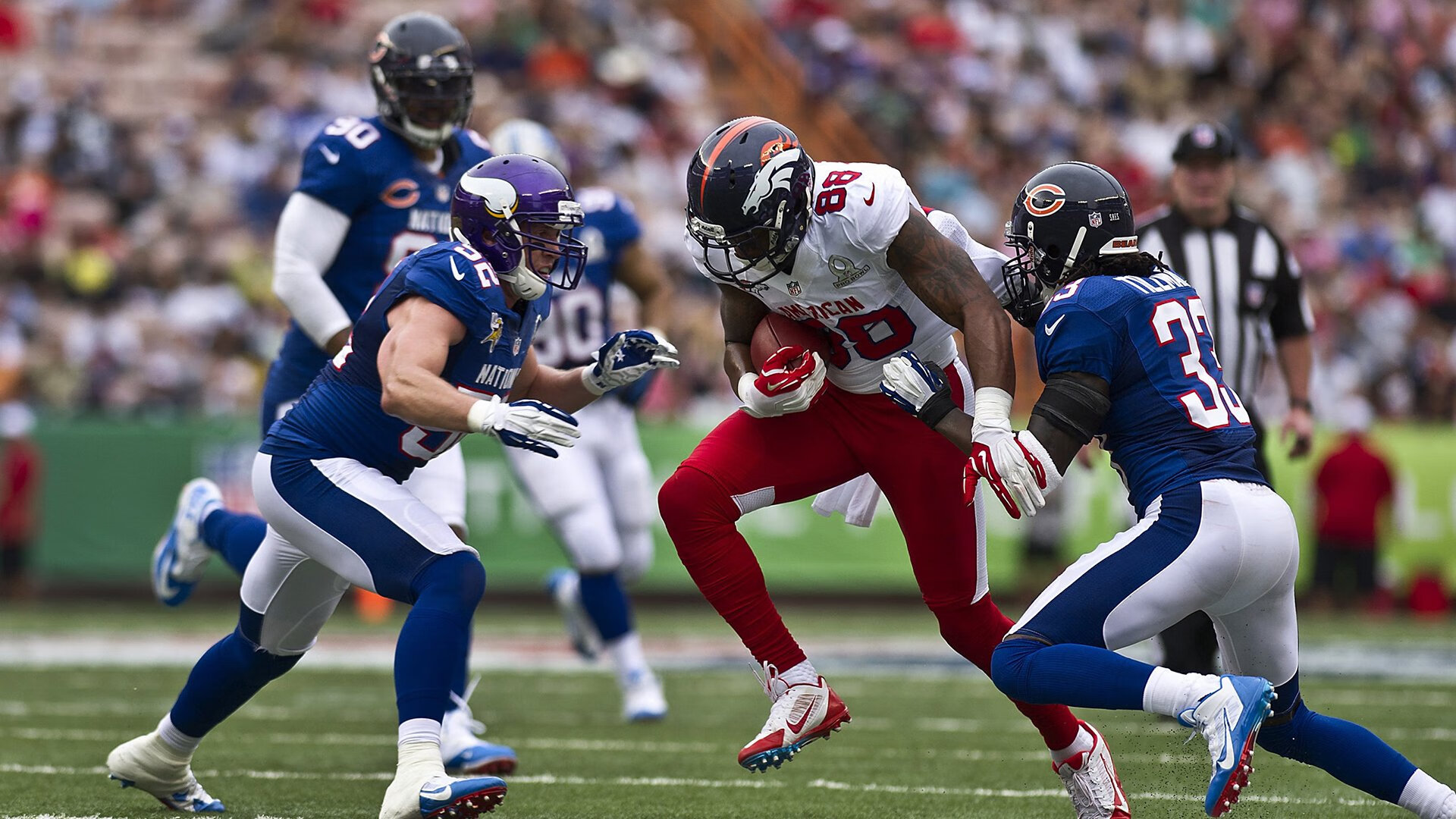 全黑队战术多变、攻击性强,比赛中总能迅速占据主动,全黑什么意思