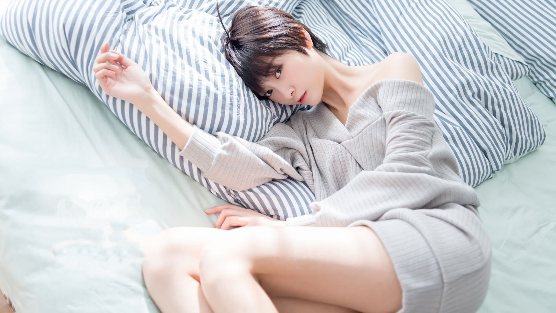 “中超球队冬季转会市场火热，豪门引援不断”，中超冬季转会窗口时间